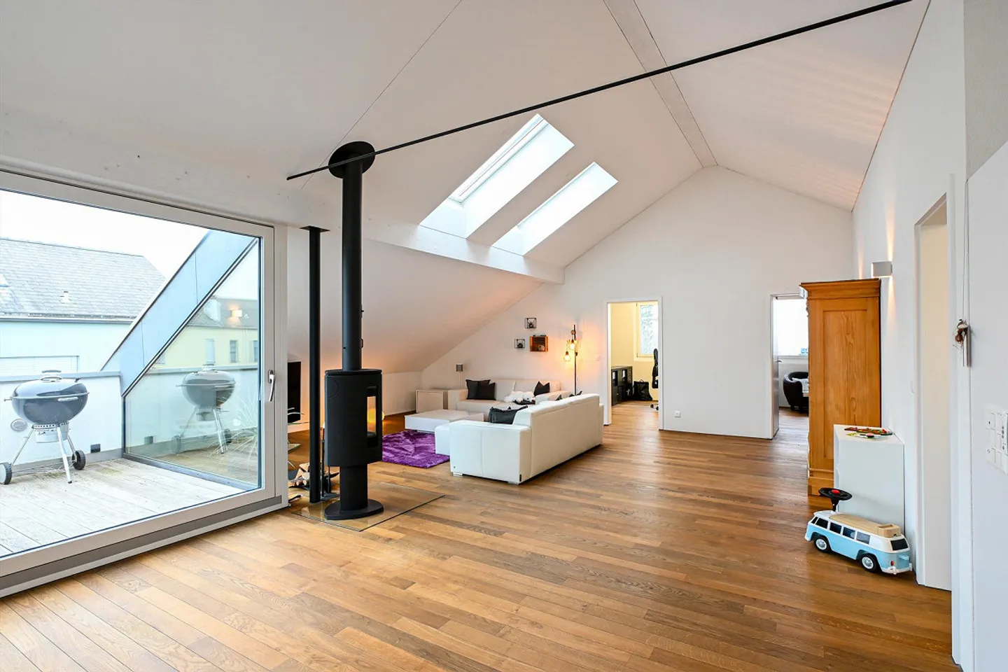 Modern and elegant penthouse apartment with 124 m² for sale in Moosseedorf - Photo 5 of 27