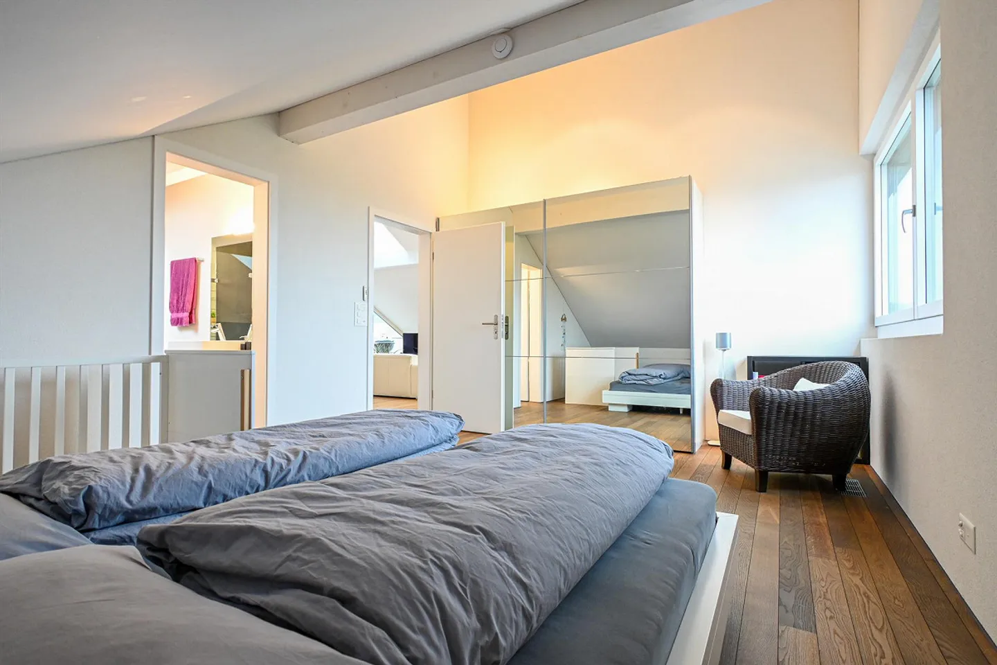 Modern and elegant penthouse apartment with 124 m² for sale in Moosseedorf - Photo 7 of 27
