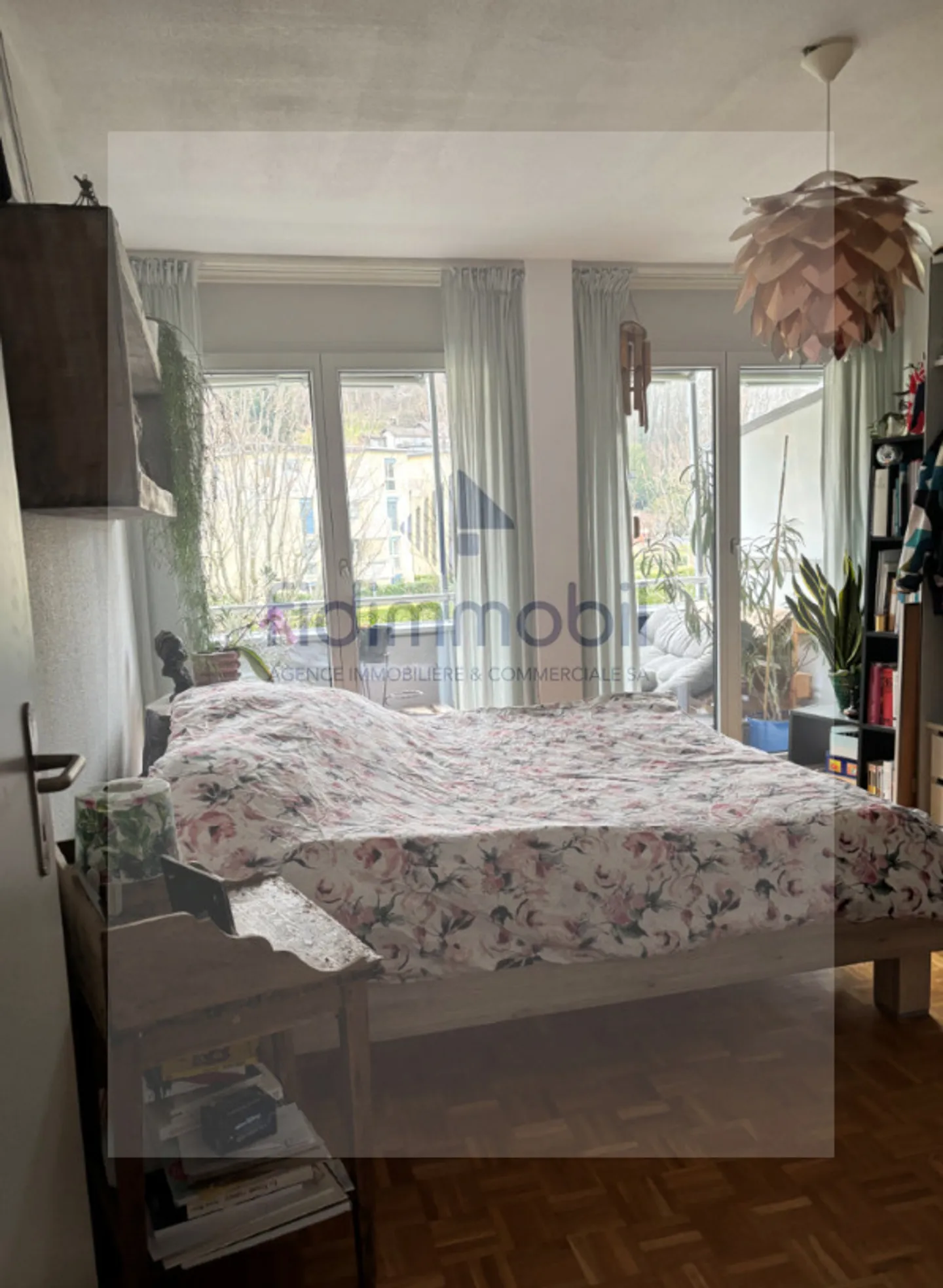 NICE ACCOMMODATION CLOSE TO ALL AMENITIES - Photo 4 of 8