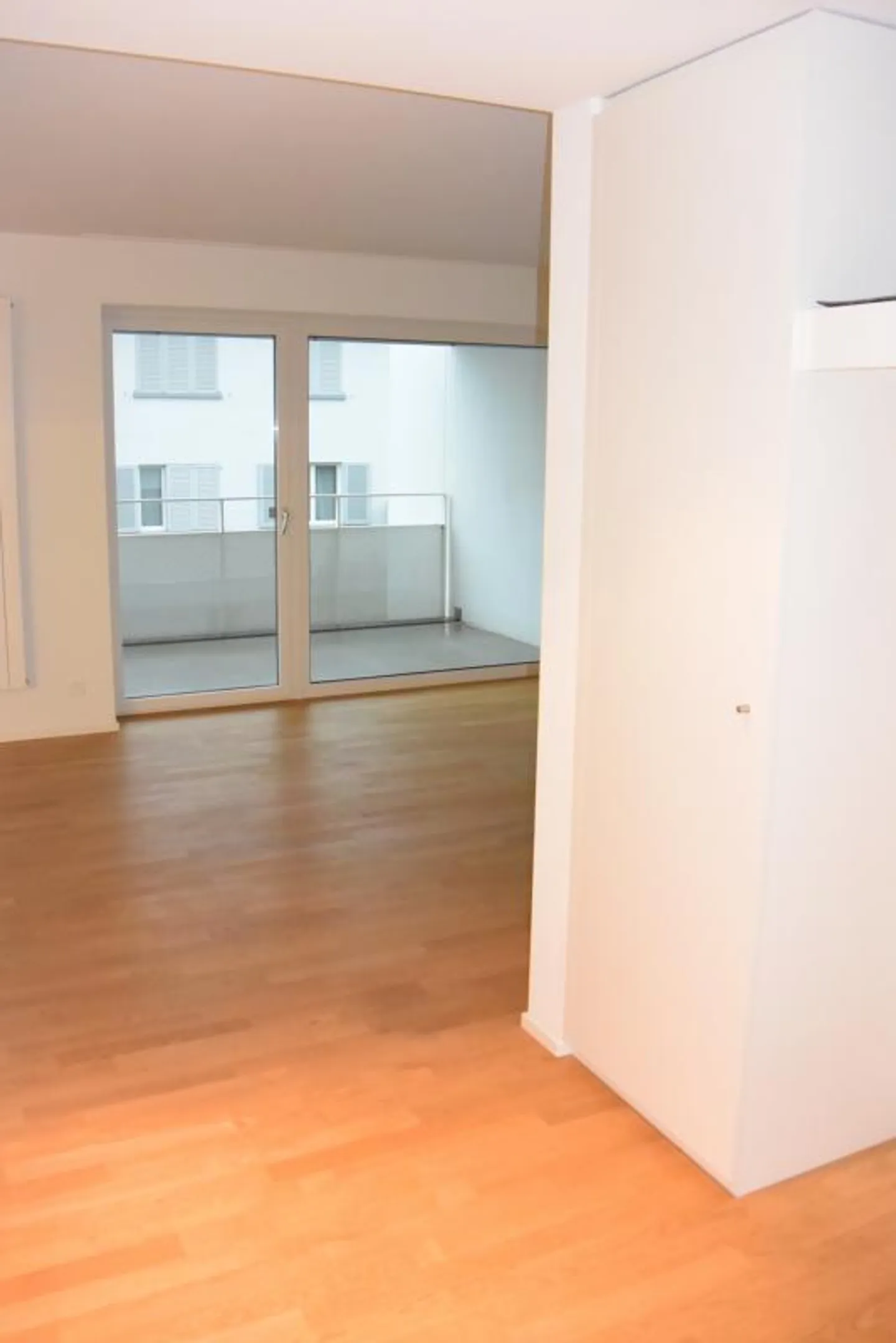 Bella appartamento di 3,5 stanze in affitto - Foto 4 di 8