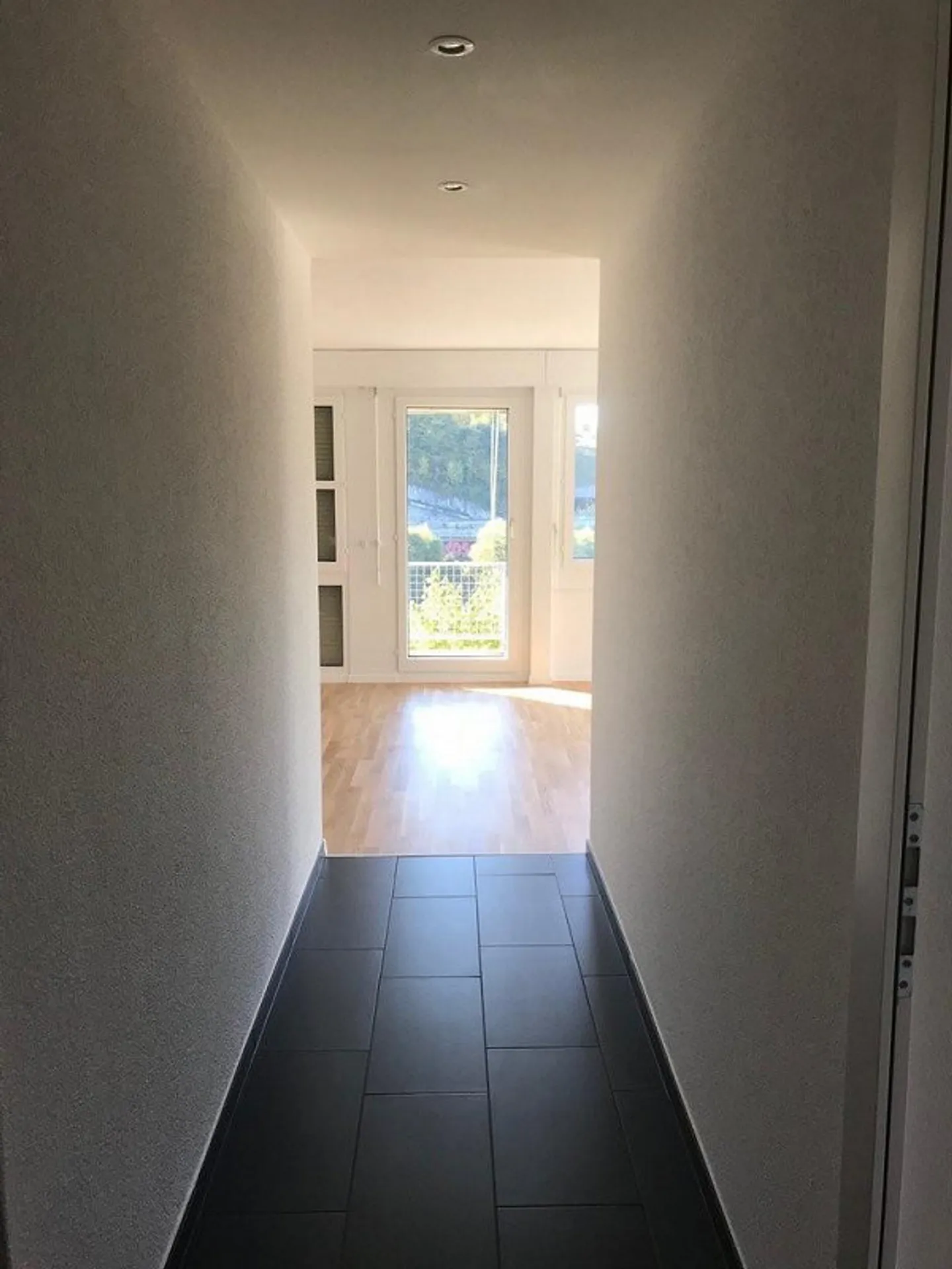 Appartement spacieux de 3,5 pièces - Photo 7 sur 11
