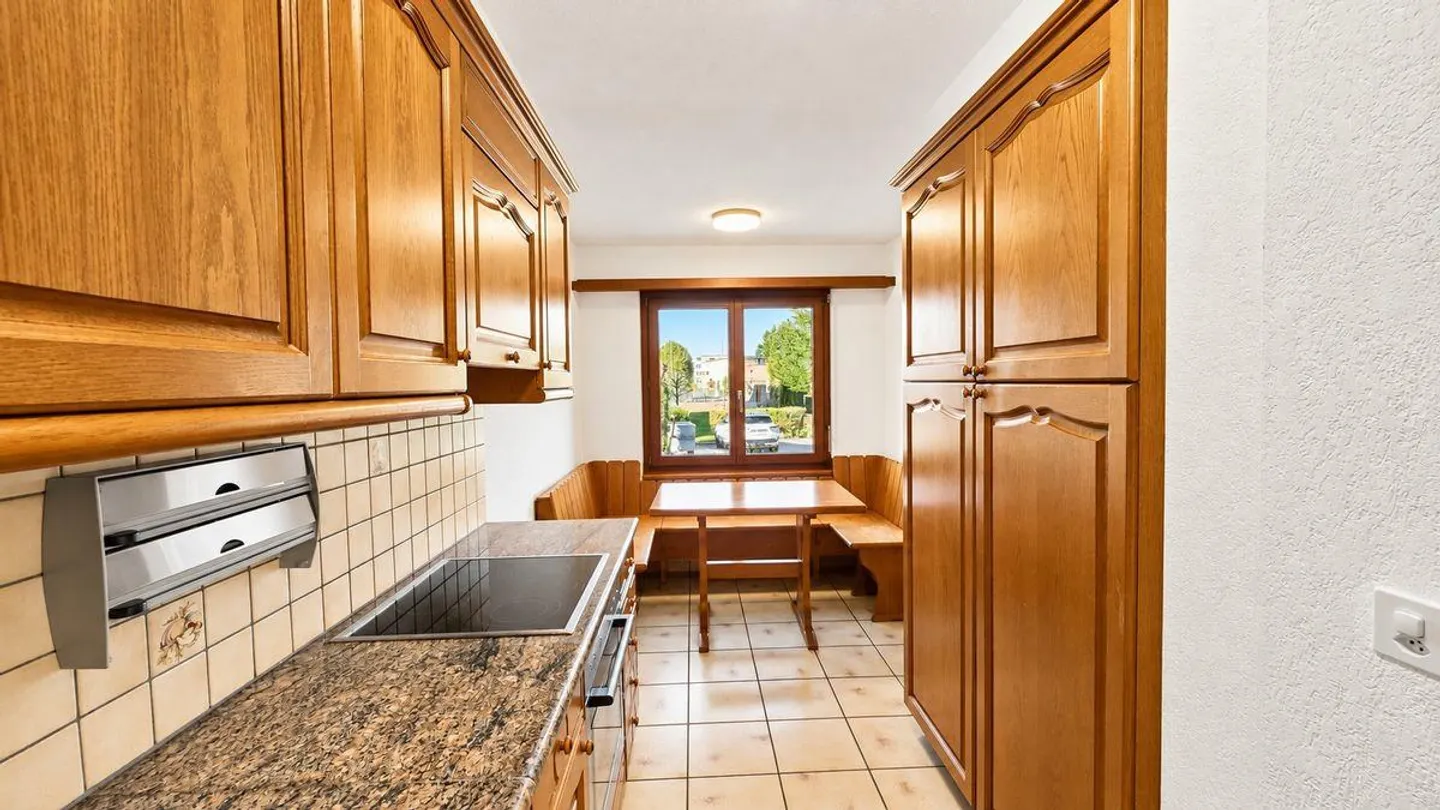 Appartement central de 2,5 pièces avec cheminée - Photo 9 sur 13