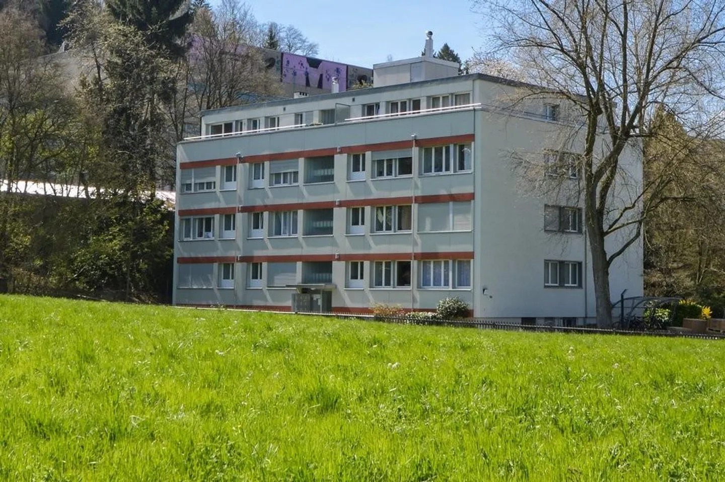 Appartement lumineux et confortable de 2 pièces - Photo 1 sur 7