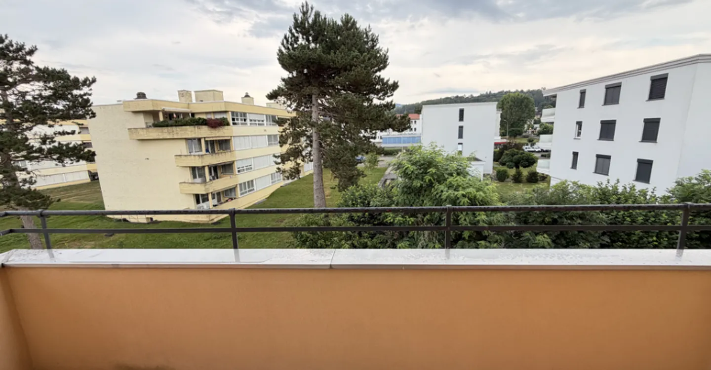 Appartamento Incantevole in Zona Tranquilla - Foto 1 di 11