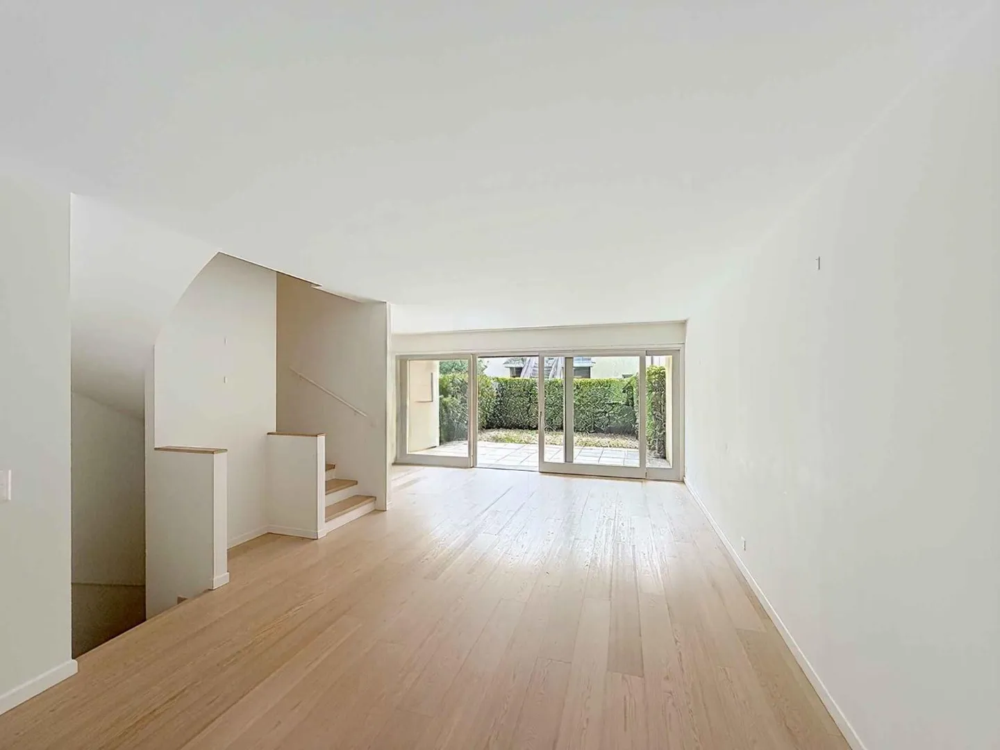 Terraced House 6 Rooms - Photo 3 of 13