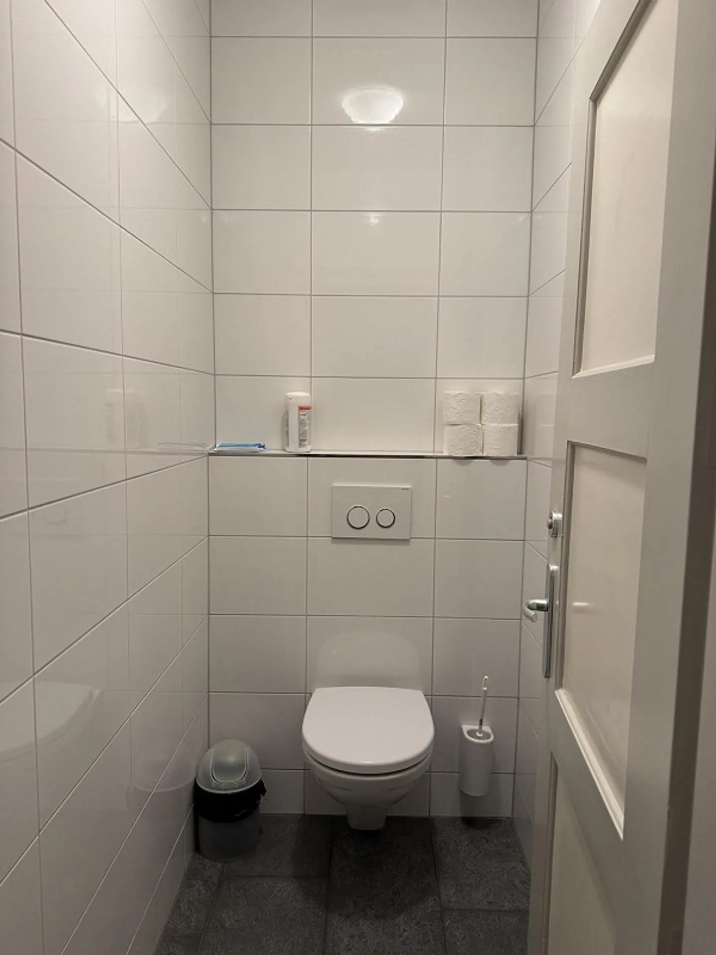 Espace de bureau dans un bon emplacement - Photo 6 sur 7