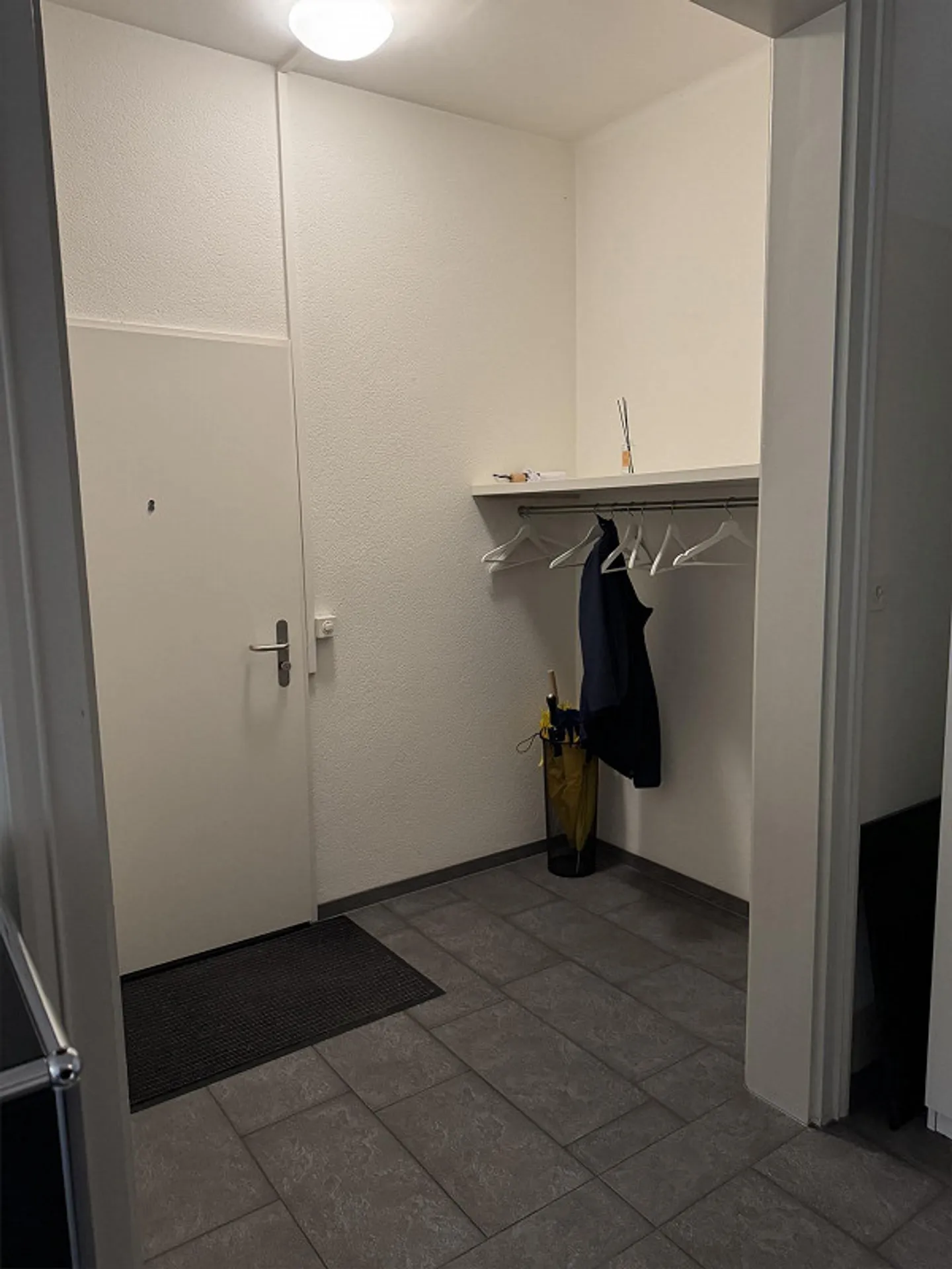 Espace de bureau dans un bon emplacement - Photo 7 sur 7