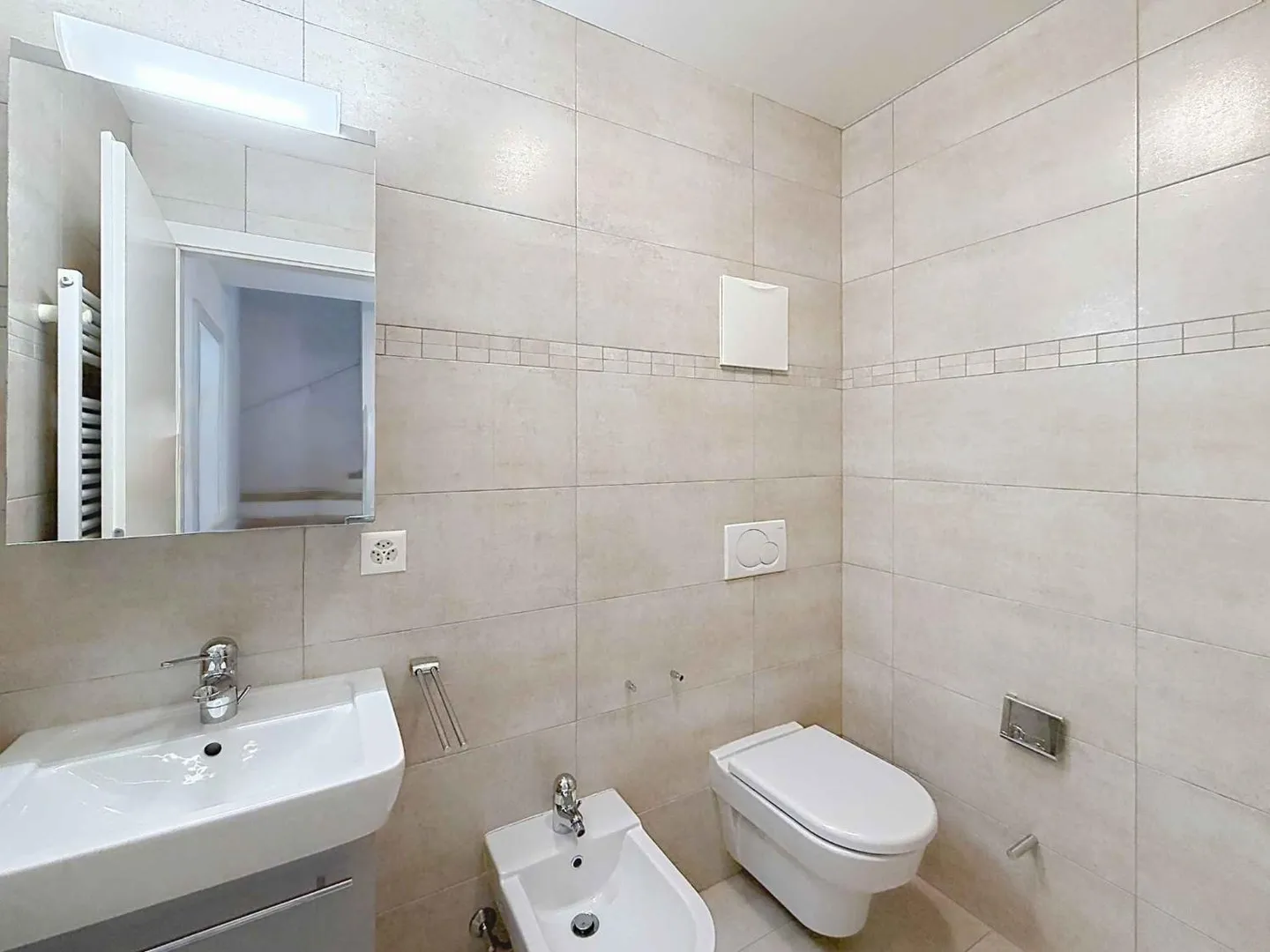 Terraced House 6 Rooms - Photo 9 of 13