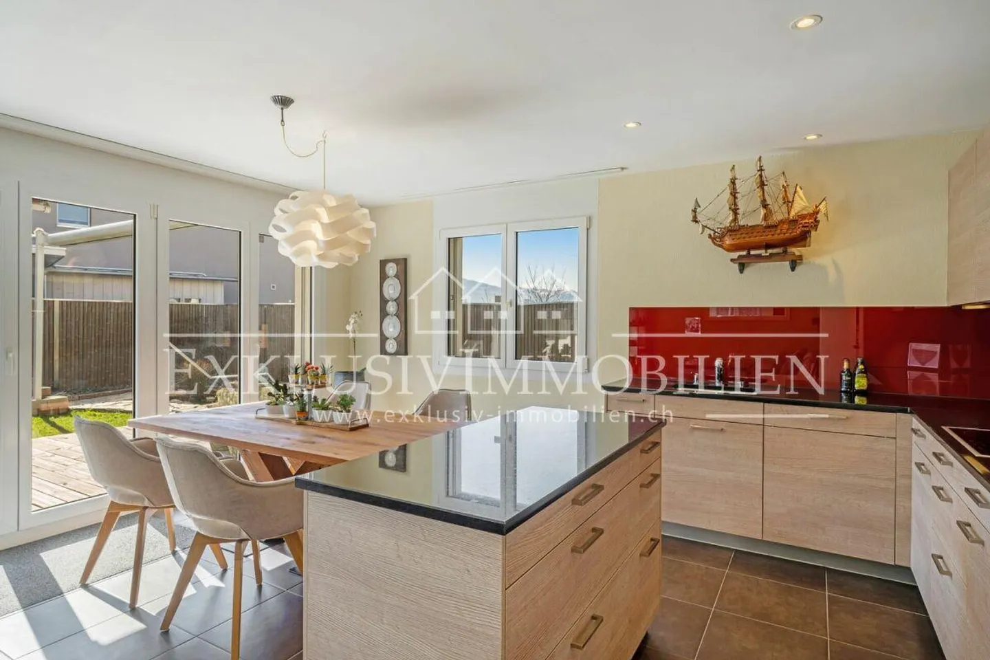 Charmantes Einfamilienhaus - Foto 3 von 6