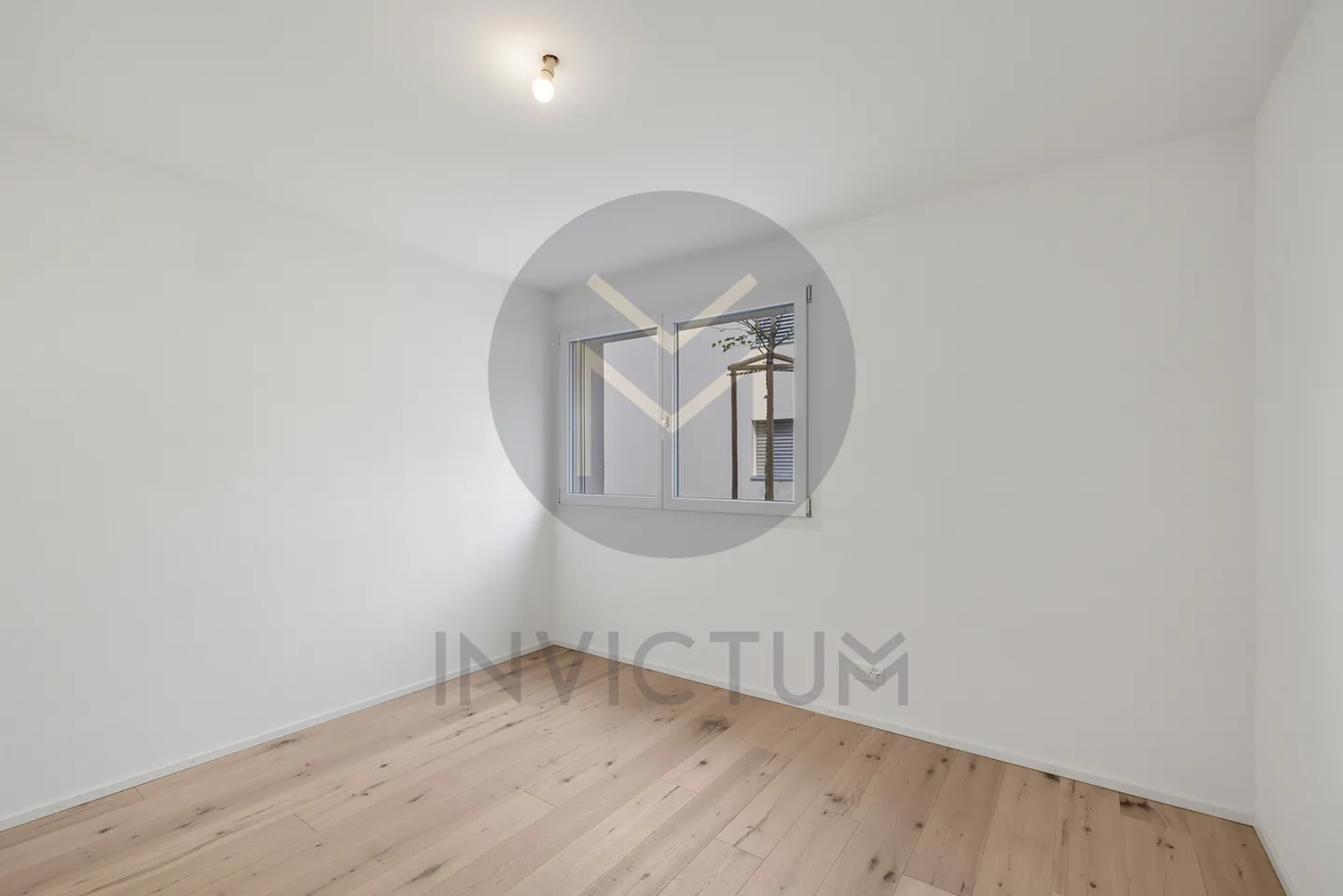 Wunderschöne 4,5-Zimmer-Wohnung von 138 m² mit geräumiger Loggia in den Höhenlagen - Foto 9 von 11