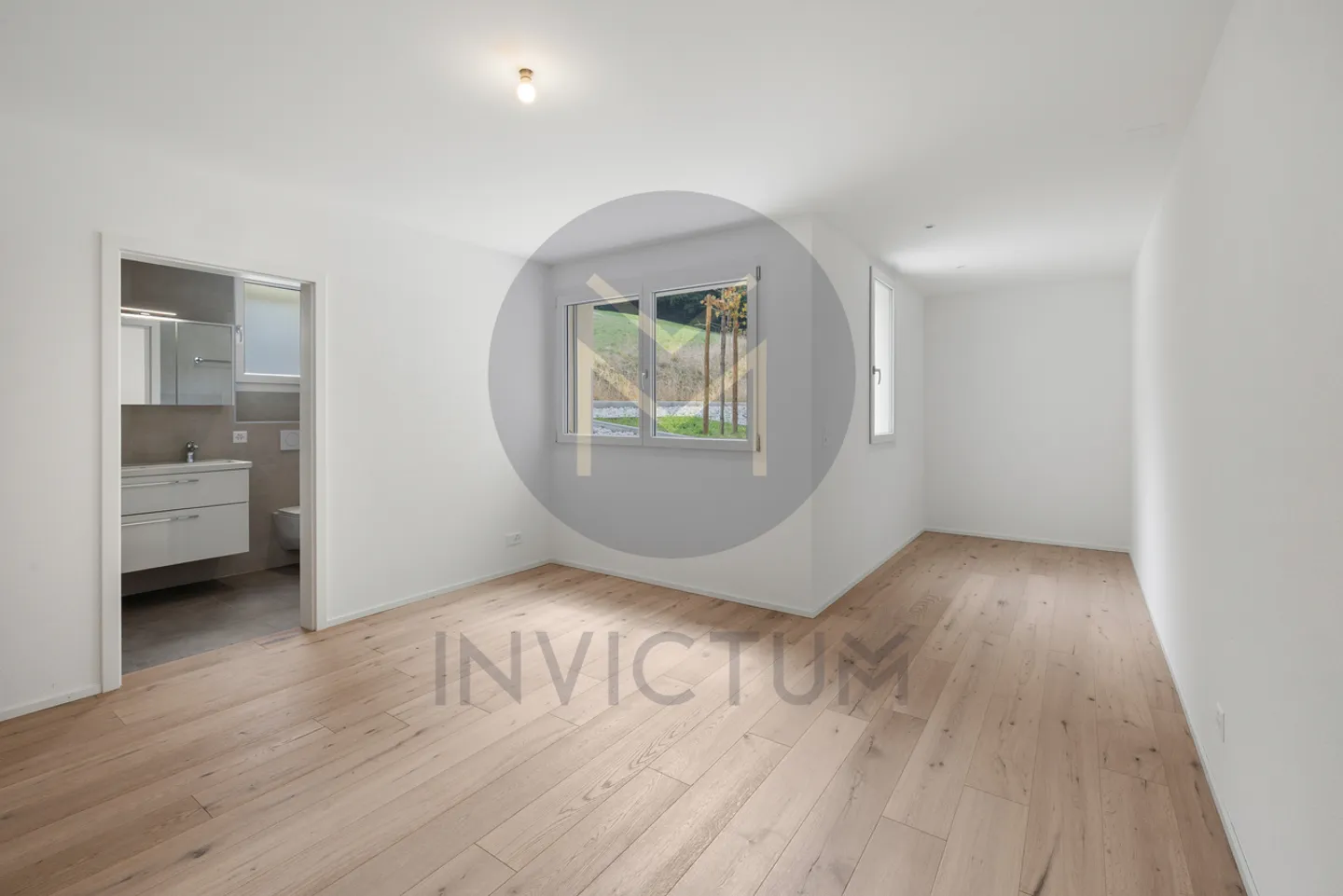 Wunderschöne 4,5-Zimmer-Wohnung von 138 m² mit geräumiger Loggia in den Höhenlagen - Foto 6 von 11