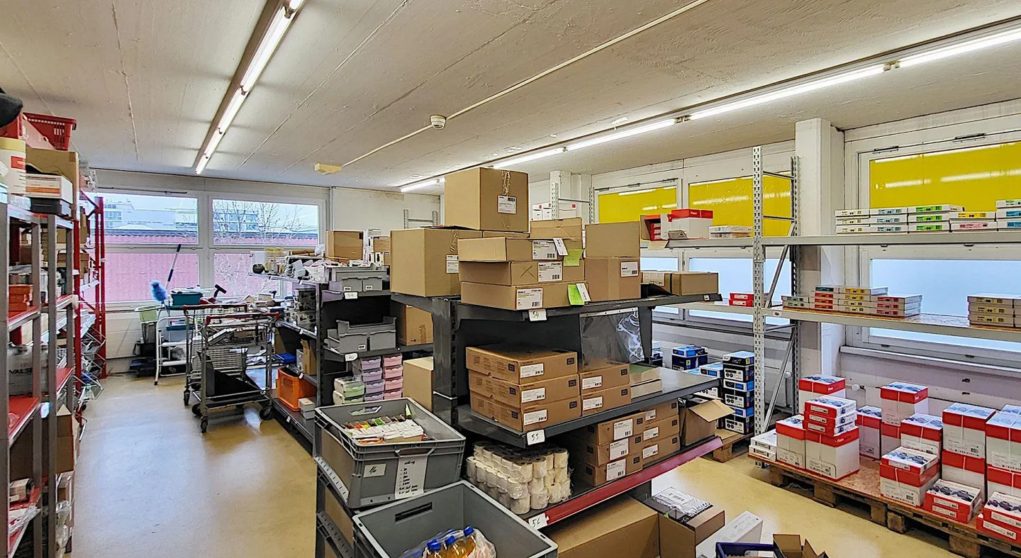 Espace de vente attrayant dans un quartier passionnant - Photo 6 sur 9