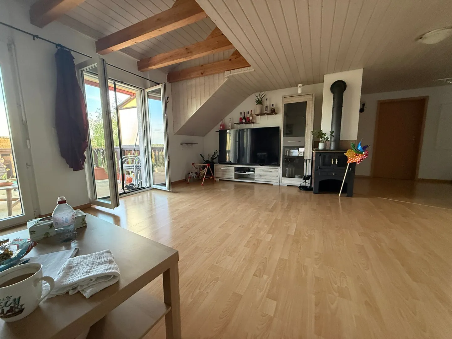 Charming 4.5-Room Apartment with Fireplace and Balcony in Bözberg - Photo 1 of 16