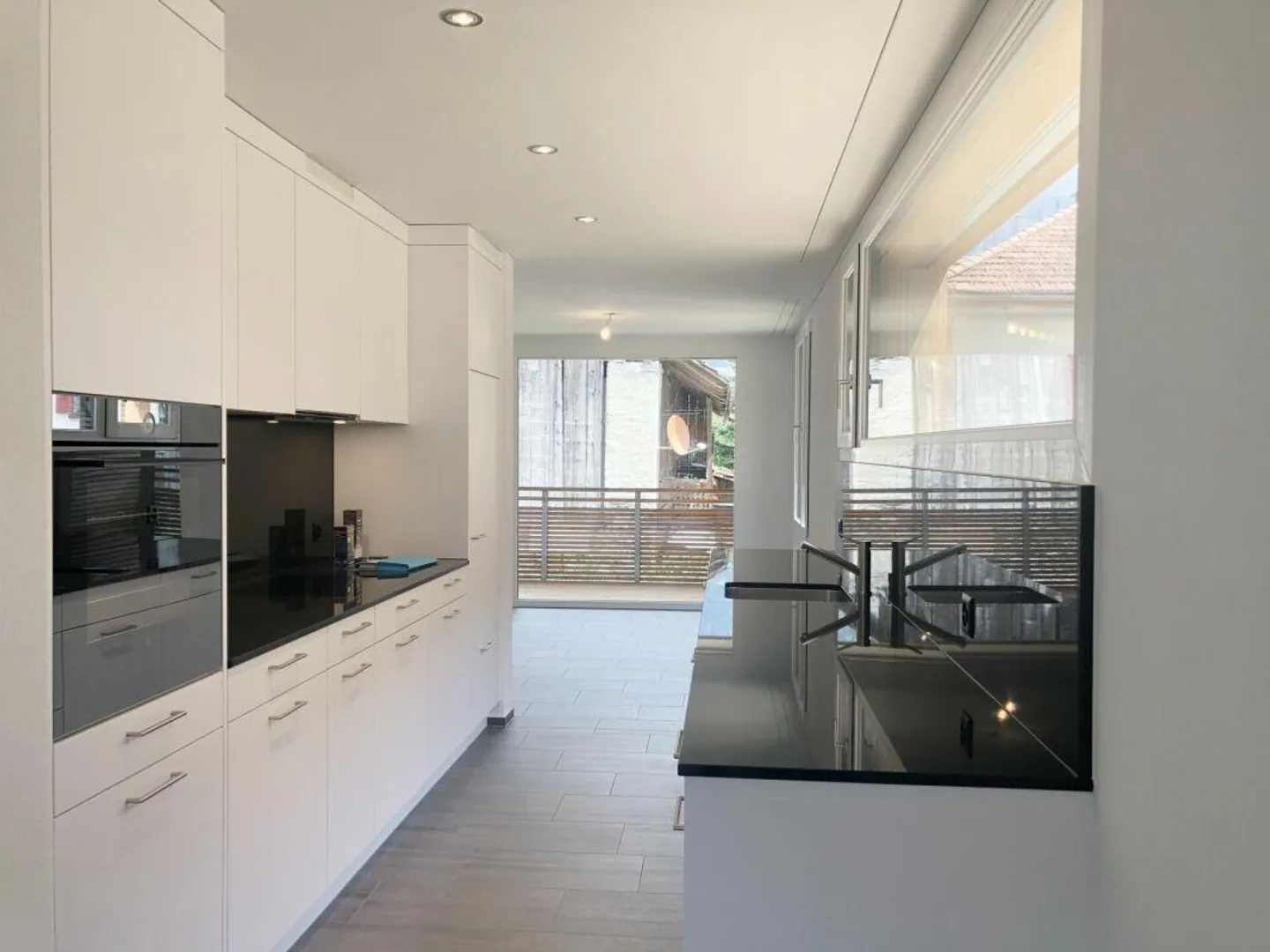 moderne 3.5-Zi. Wohnung im idyllischen Seewis - Foto 5 von 13