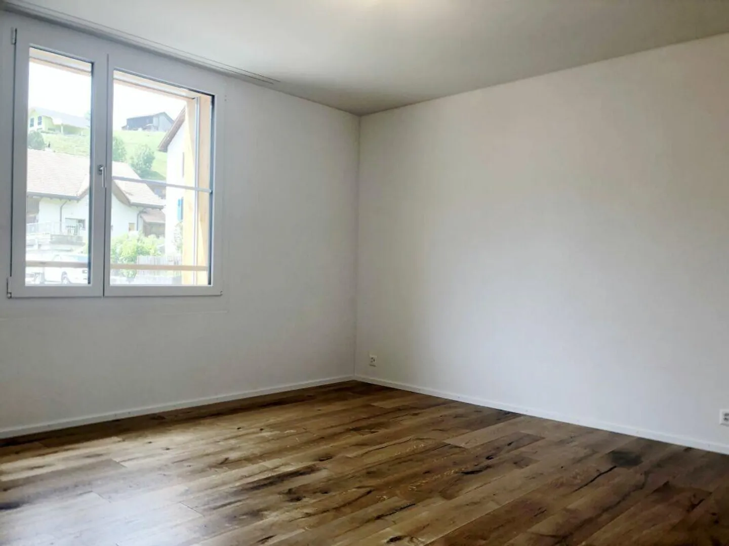 moderne 3.5-Zi. Wohnung im idyllischen Seewis - Foto 6 von 13