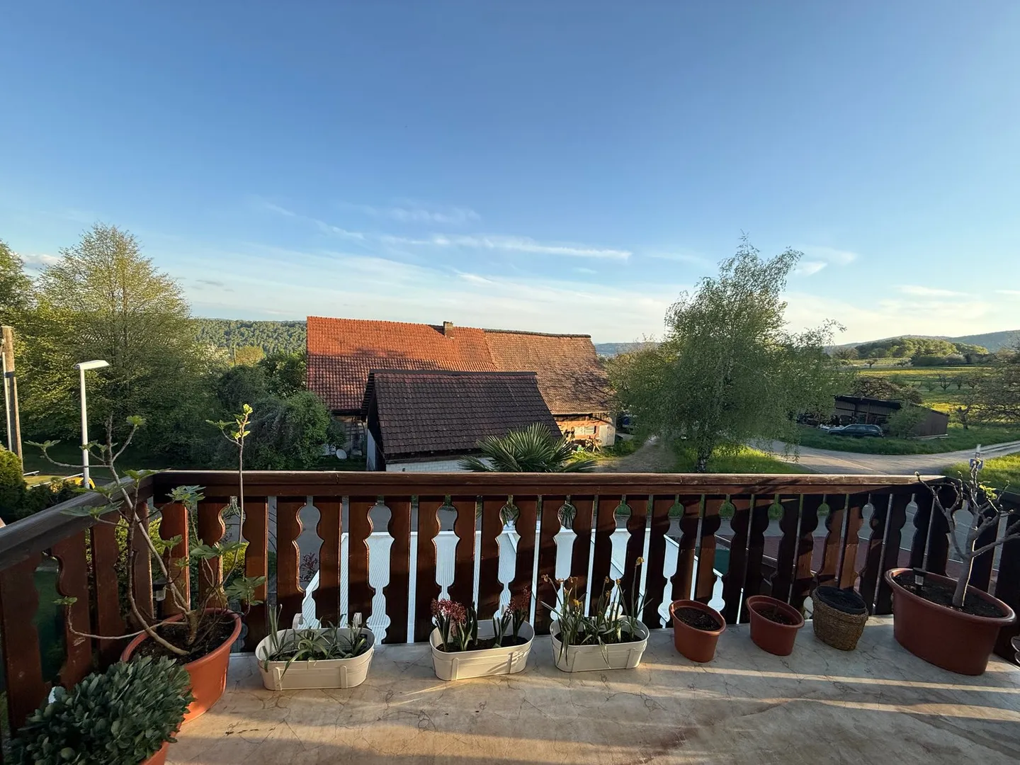 Charming 4.5-Room Apartment with Fireplace and Balcony in Bözberg - Photo 13 of 16