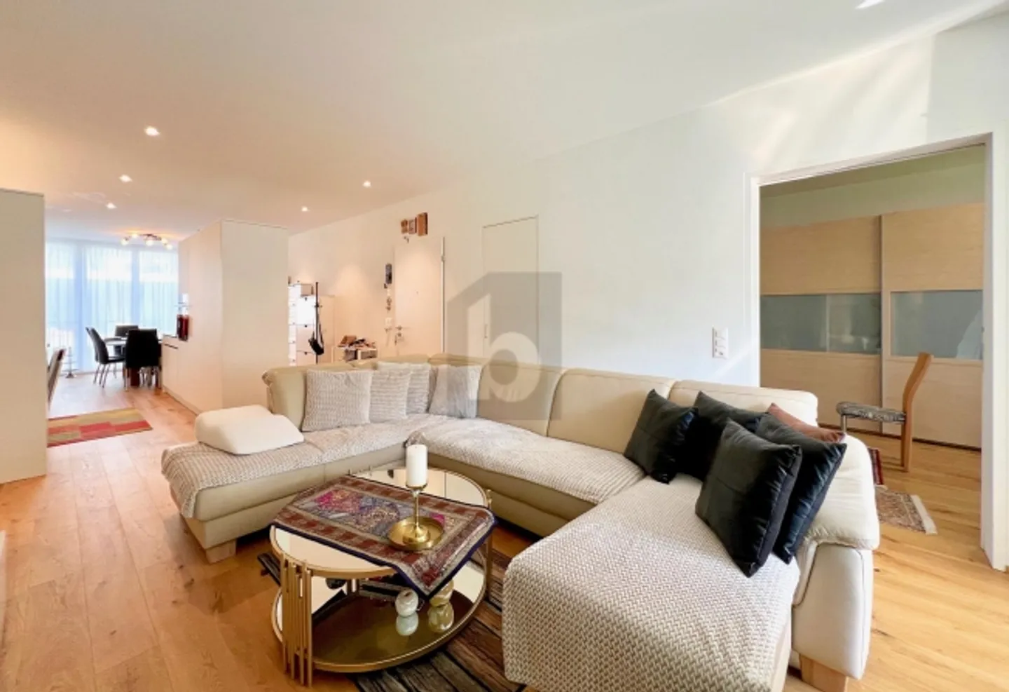 «MODERN AN FAMILIENFREUNDLICHER LAGE» - Foto 1 di 5