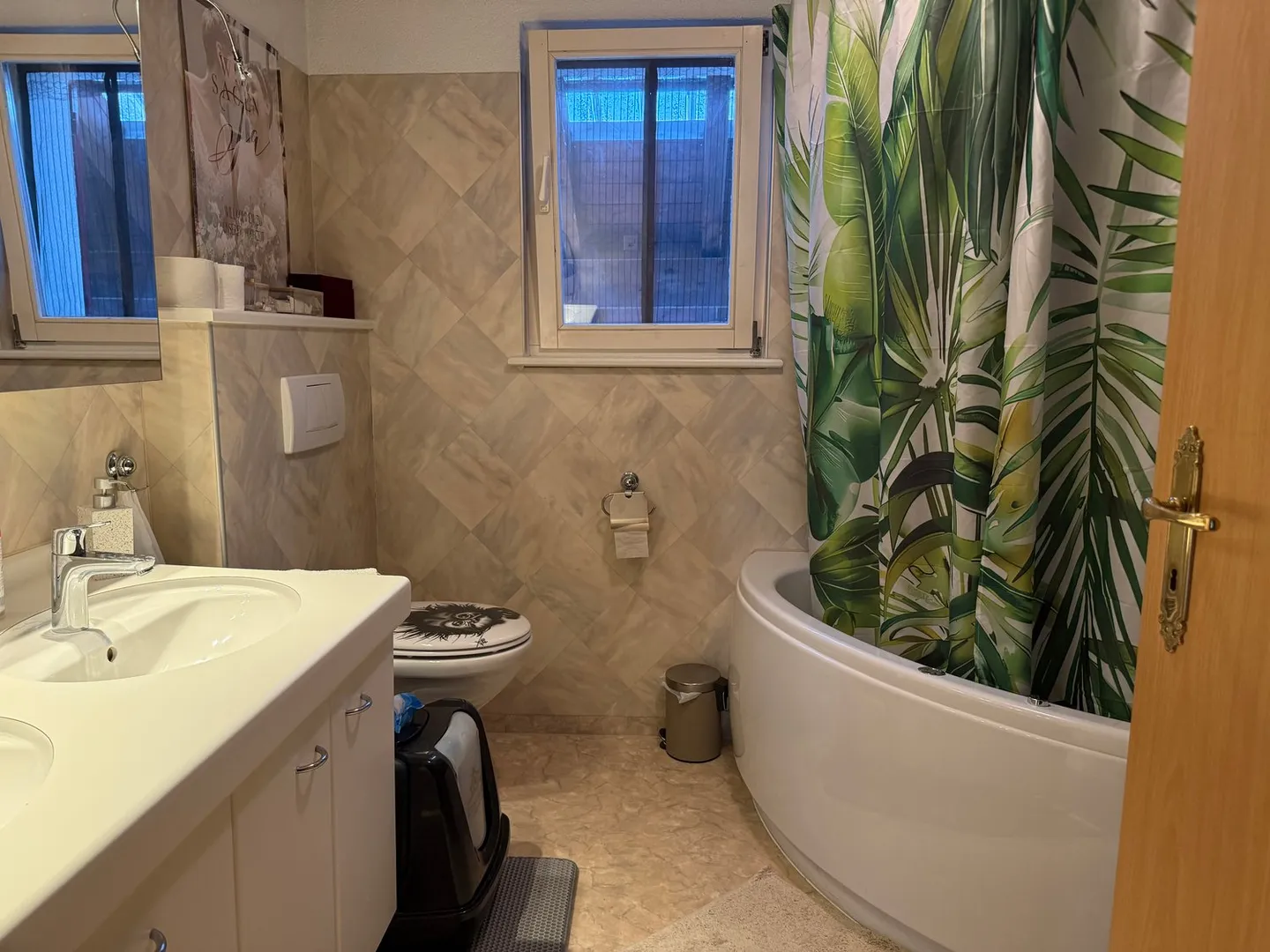 Charming 4.5-Room Apartment with Fireplace and Balcony in Bözberg - Photo 16 of 16