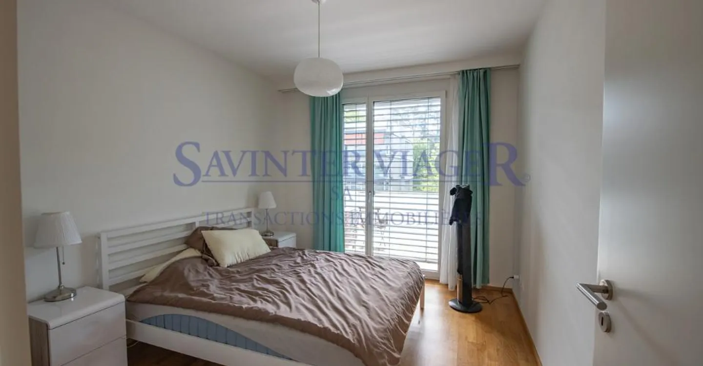 Carouge - Elegante appartamento di 3 locali con ampio balcone e vista libera - Foto 9 di 12