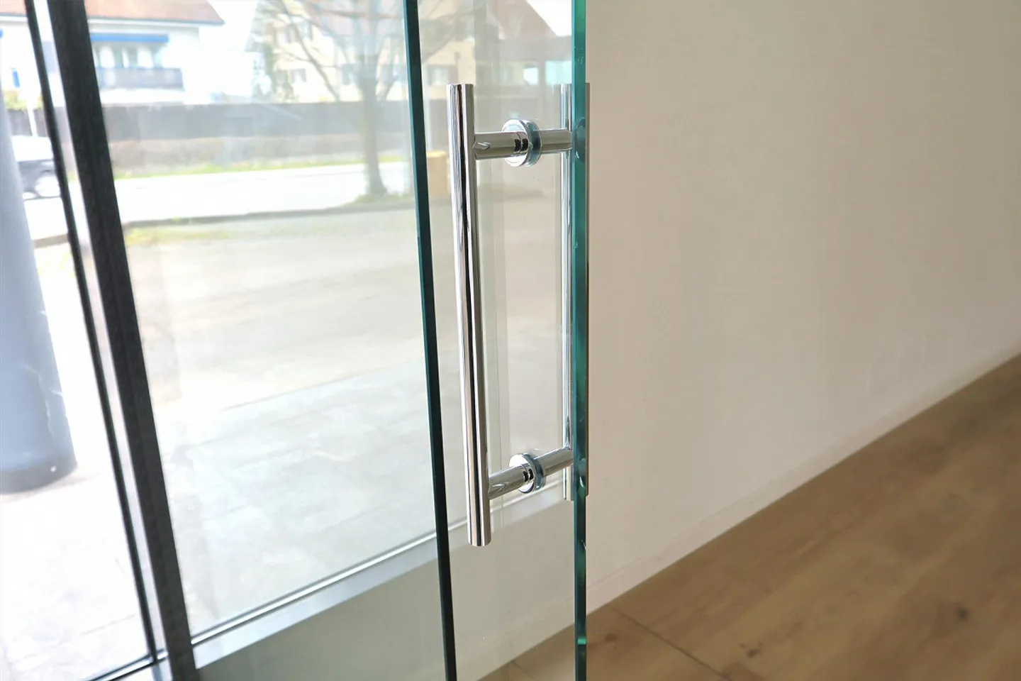 Espace commercial moderne à Holzhäusern - utilisation polyvalente - Photo 15 sur 23