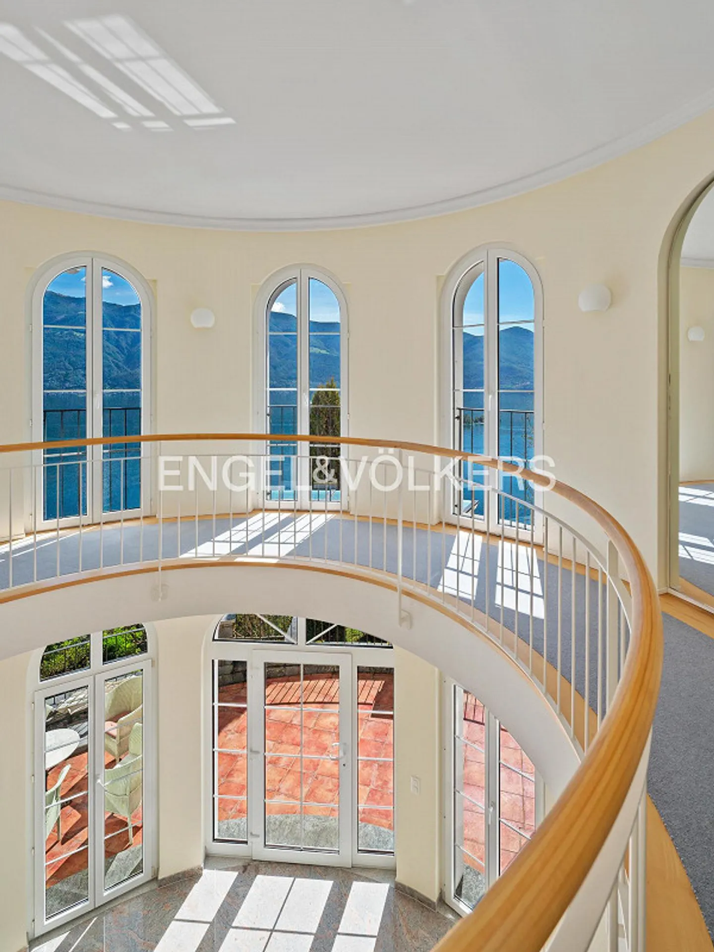 Dream Villa & Guest House - Discreet Luxury at Lake Maggiore (60) - Photo 6 of 27