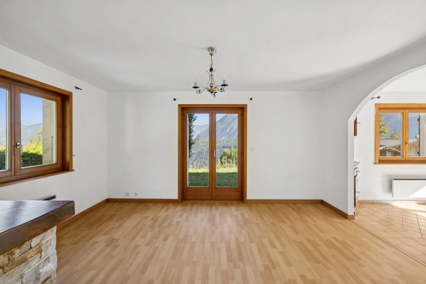 Chalet 5.5 stanze con una vista favolosa, in una residenza secondaria - Foto 6 di 16