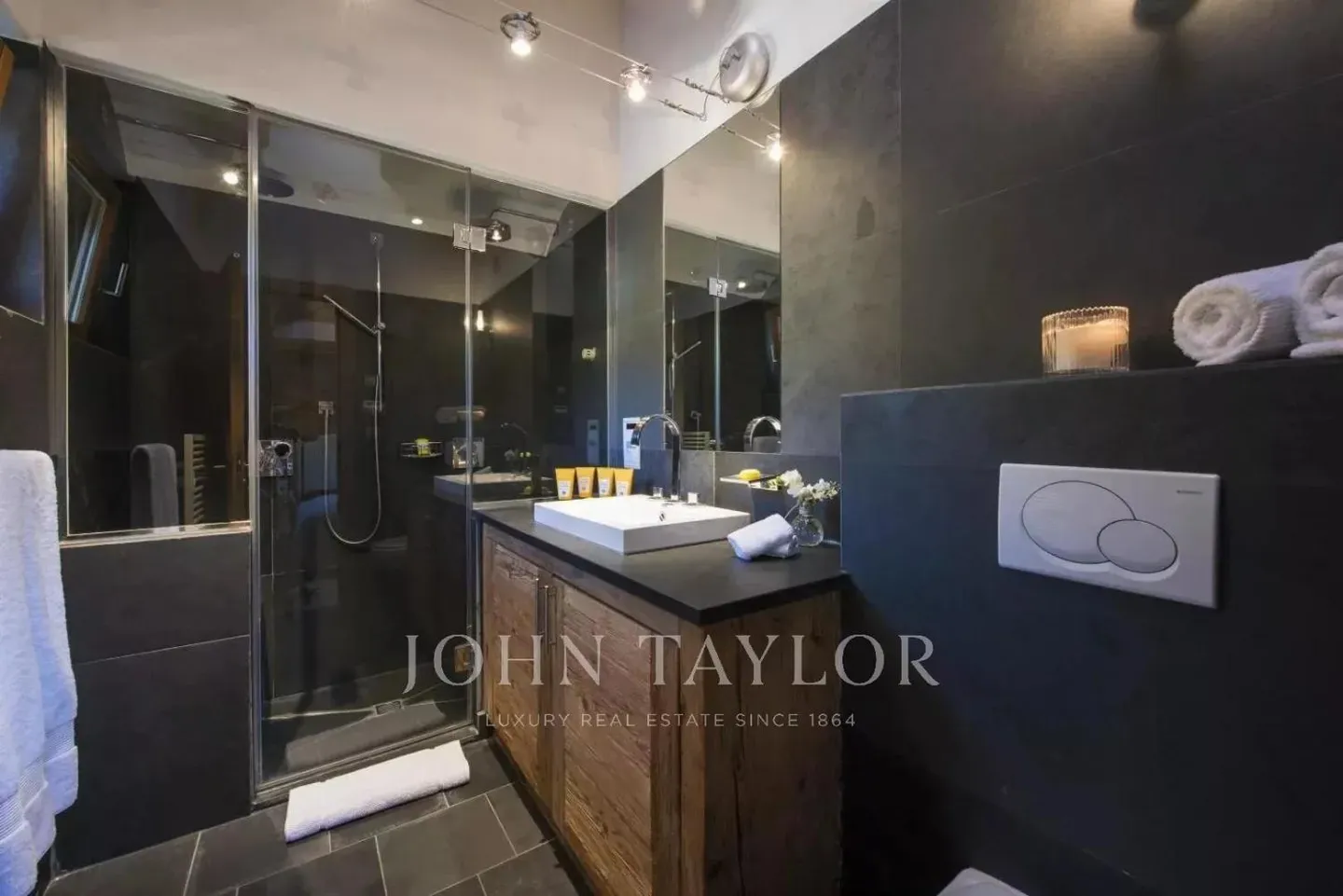 MODERNES PENTHOUSE | 4 SCHLAFZIMMER | 8 SCHLAFPLÄTZE | ZENTRUM VON VERBIER - Foto 5 von 13
