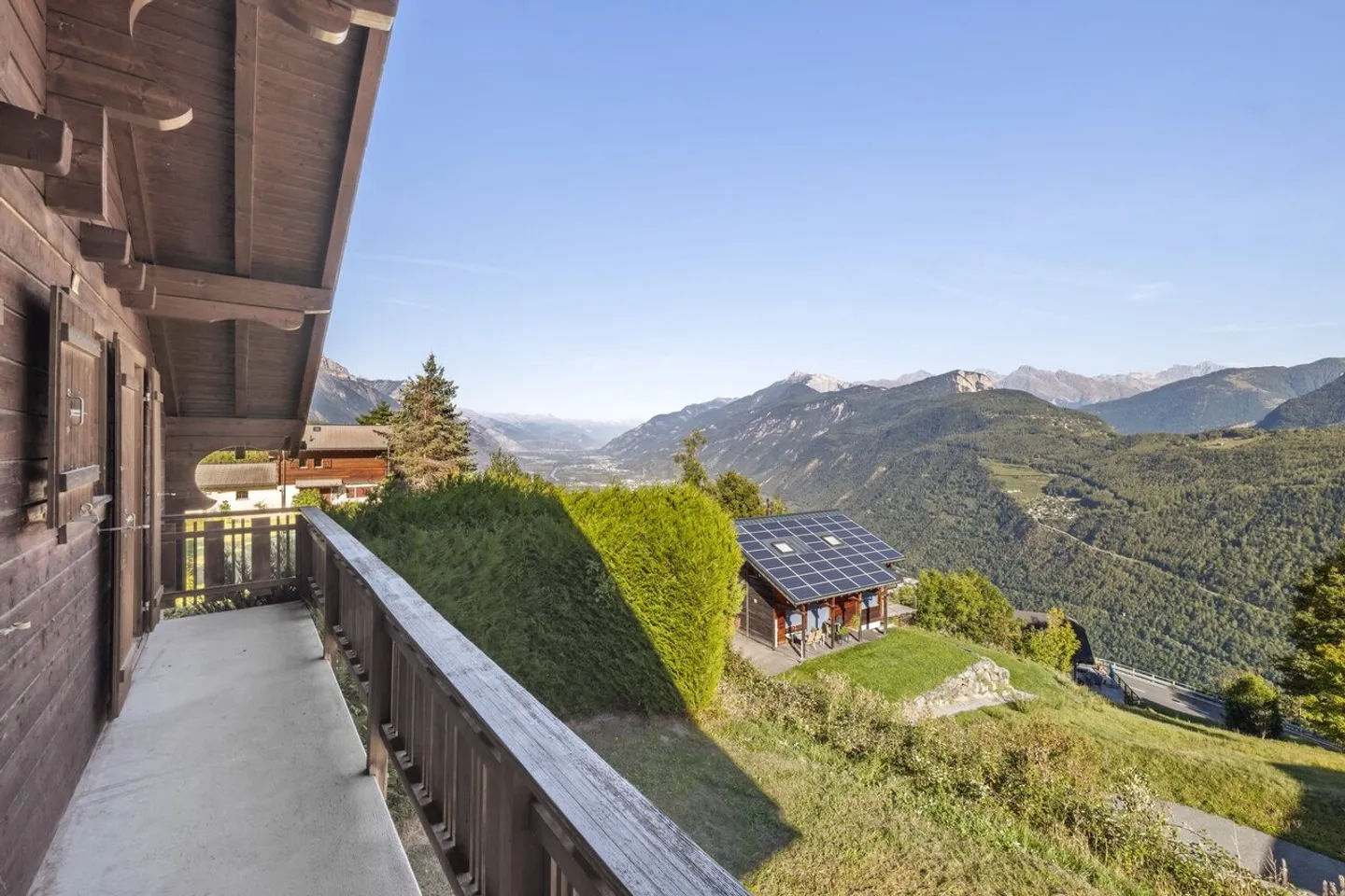 Chalet 5.5 stanze con una vista favolosa, in una residenza secondaria - Foto 16 di 16