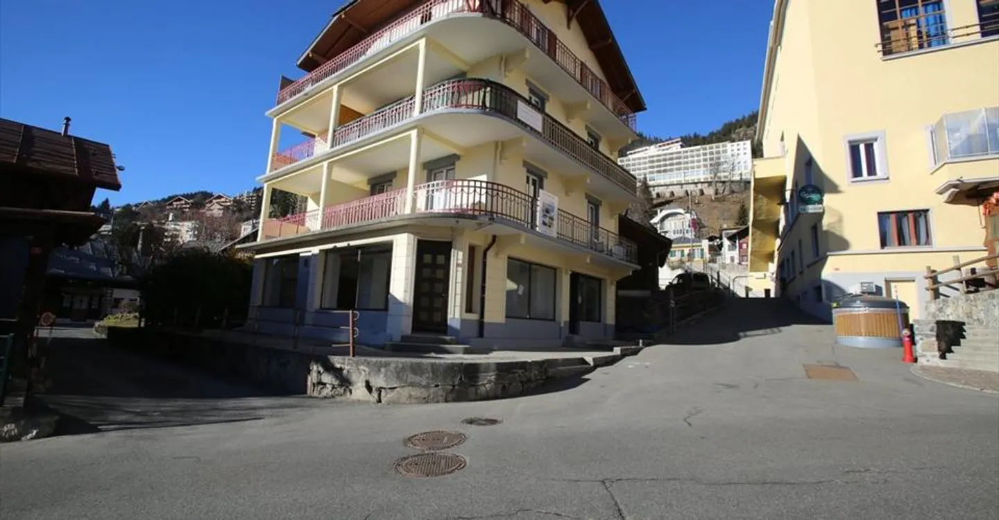 Proprietà d'investimento con 4 unità - Foto 1 di 12