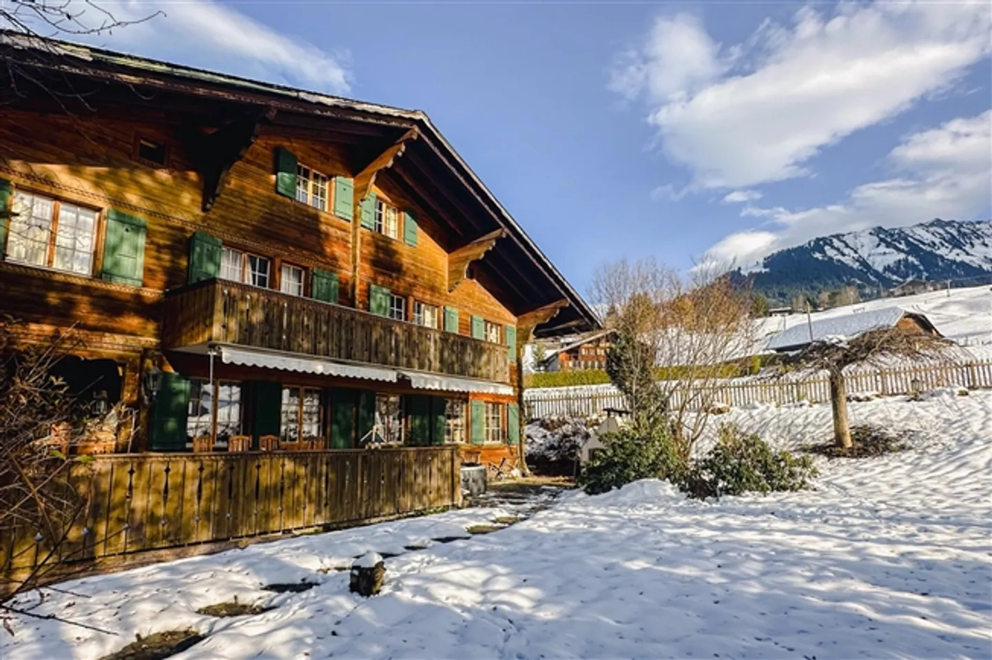 «Einzigartiges Chalet im Herzen von Gstaad» - Foto 1 di 20