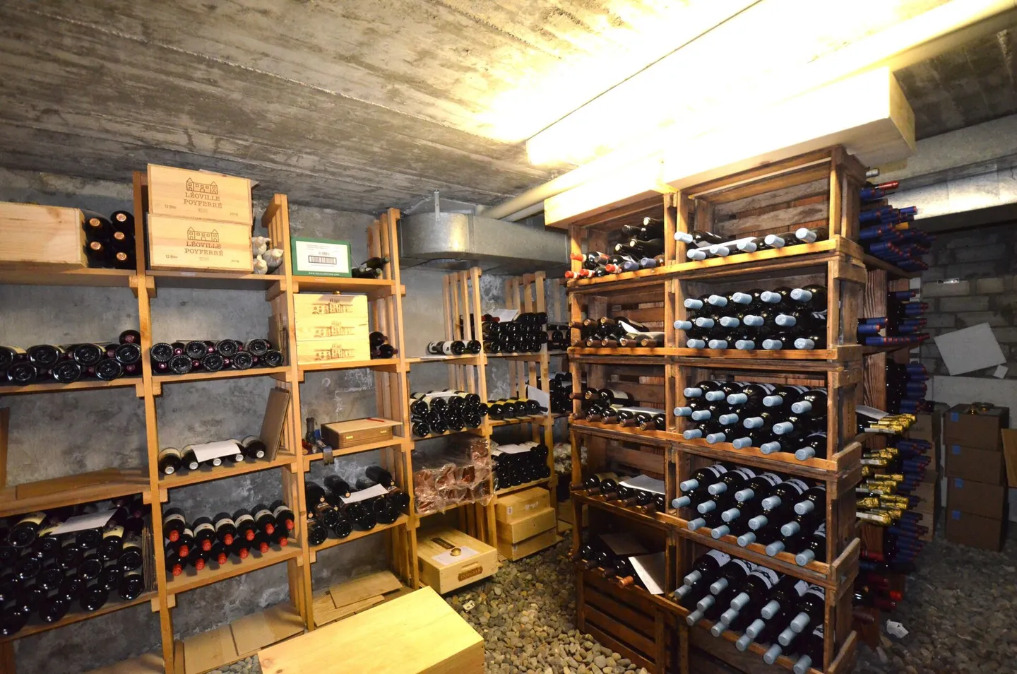 Traditional restaurant with 6 rooms and 4.5 room penthouse in the center of Matzingen - Photo 8 of 18
