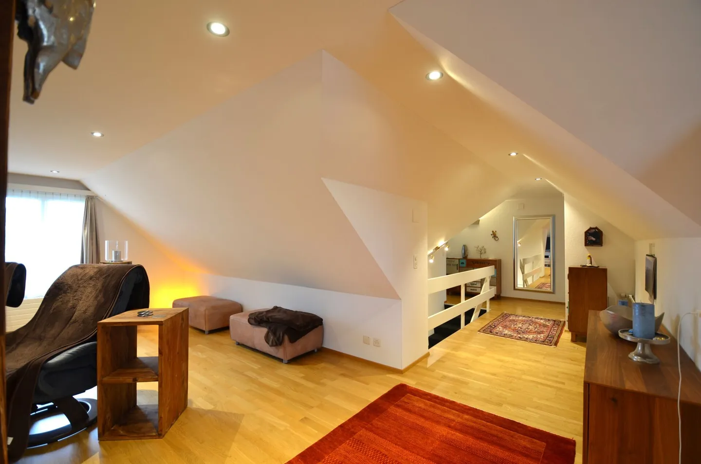 Traditional restaurant with 6 rooms and 4.5 room penthouse in the center of Matzingen - Photo 13 of 18