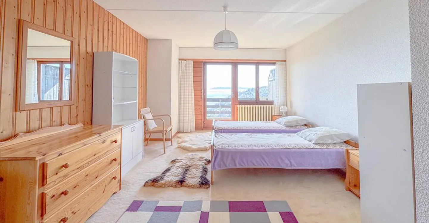 Charming Duplex with View - Photo 10 of 13