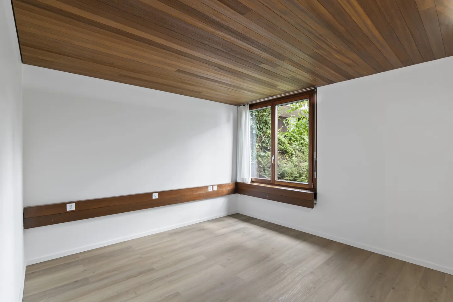 Living above Lake Zug - modern, stylish, unique - Photo 9 of 23