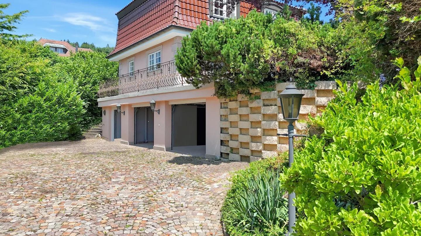 Exclusive villa with lake and mountain views - on the southern slope of Lugnorre - Photo 17 of 19