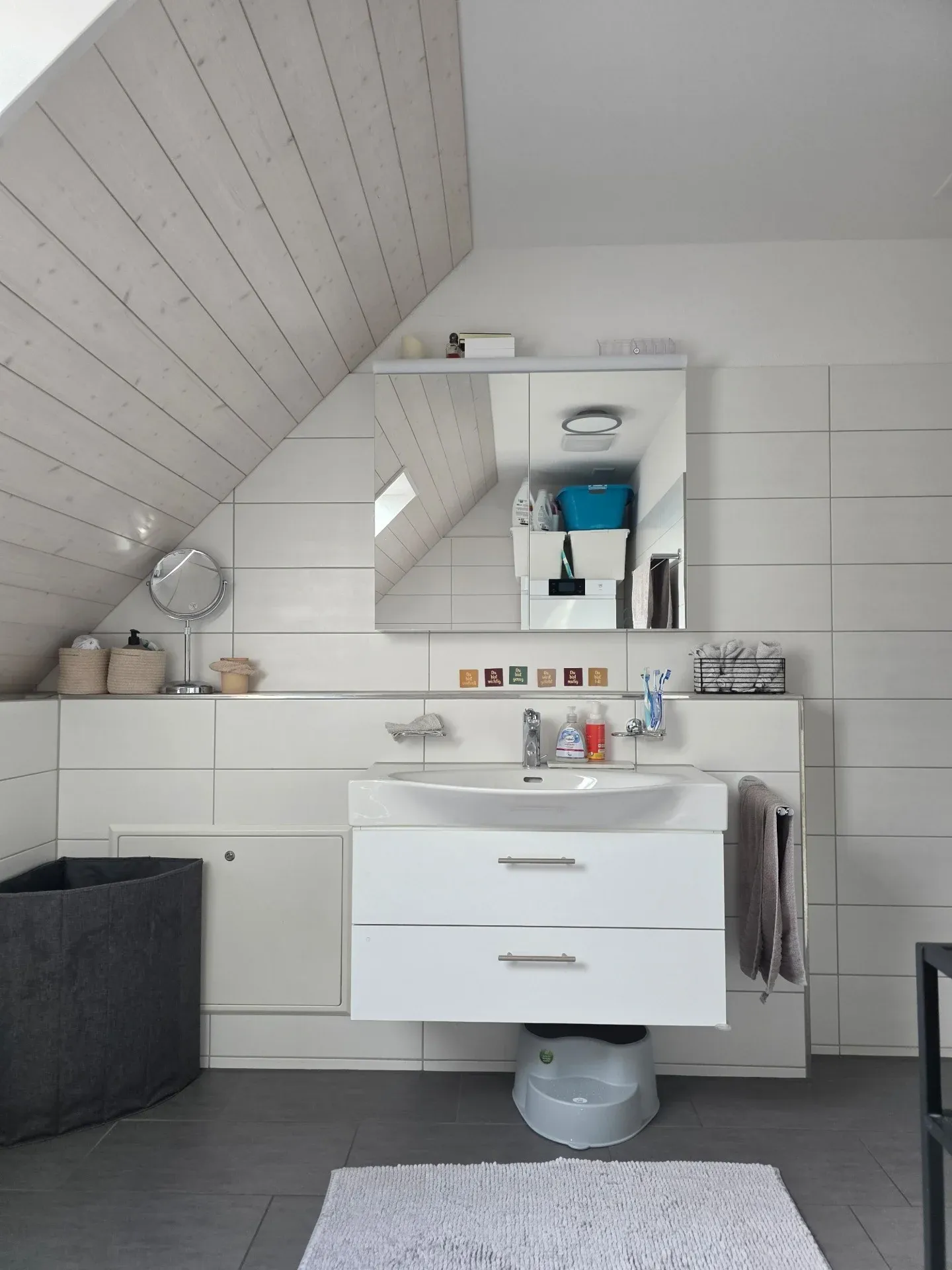 Moderne Maisonette in Wil ZH - Foto 5 von 13