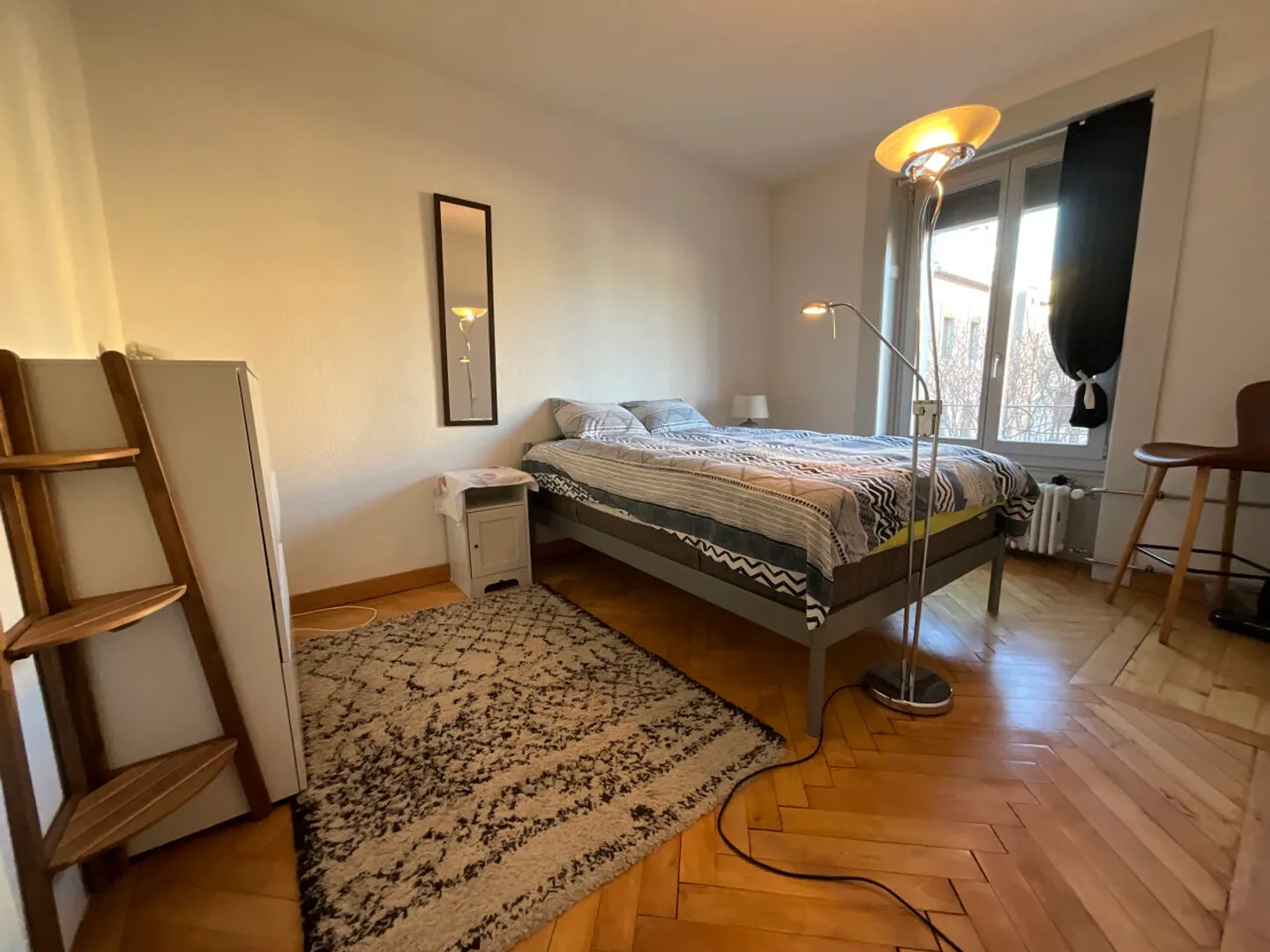 MÖBLIERTE WOHNUNG 4 ZIMMER / 2 SCHLAFZIMMER / ZENTRUM GENF - Foto 13 von 13