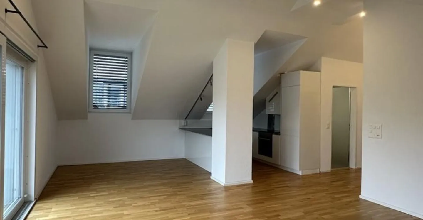 Charmante Wohnung in Safenwil - Foto 4 von 9
