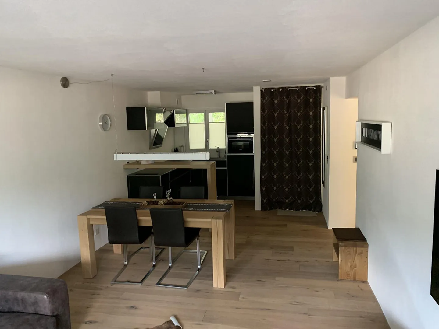 Small, cozy jewel (furnished) - Photo 3 of 11