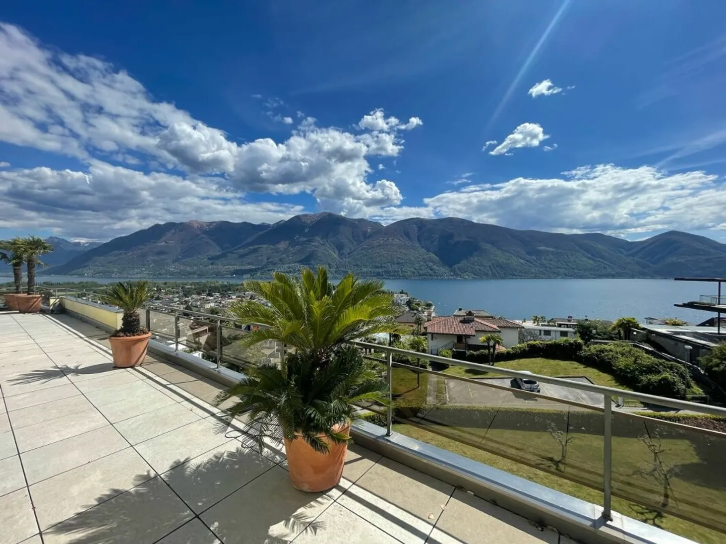 Penthouse avec Vue Unique - Photo 1 sur 5