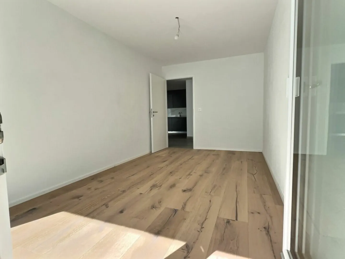 Geräumige 3,5-Zimmer-Wohnung mit großer Terrasse von 30m2 - Foto 16 von 20