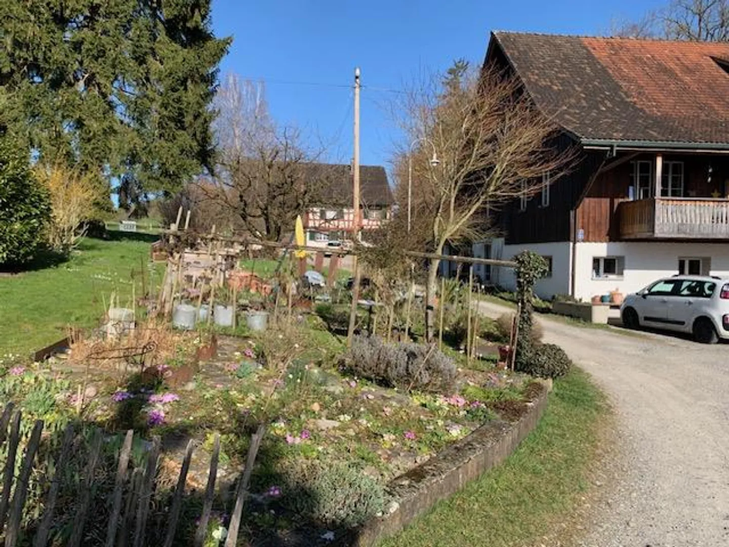Maisonette apartment with garden - Photo 1 of 10