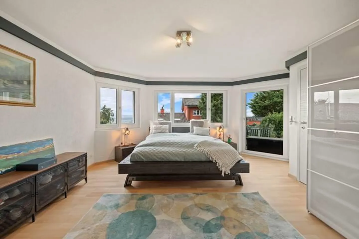 Casa familiare ristrutturata con stile e alta qualità abitativa - Foto 8 di 9