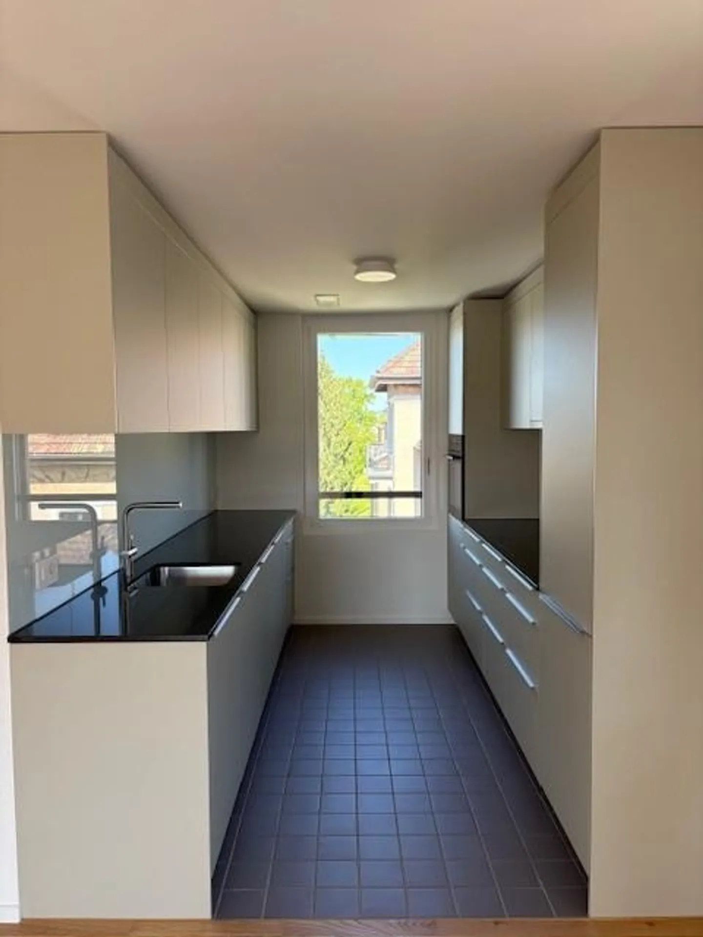 3.5 Room Penthouse Apartment in Attractive Location - Photo 5 of 16