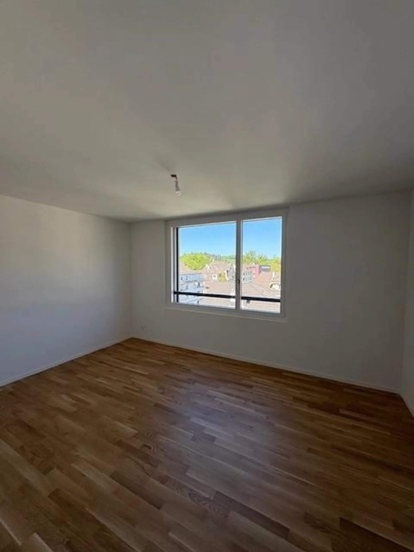 3.5 Room Penthouse Apartment in Attractive Location - Photo 7 of 16