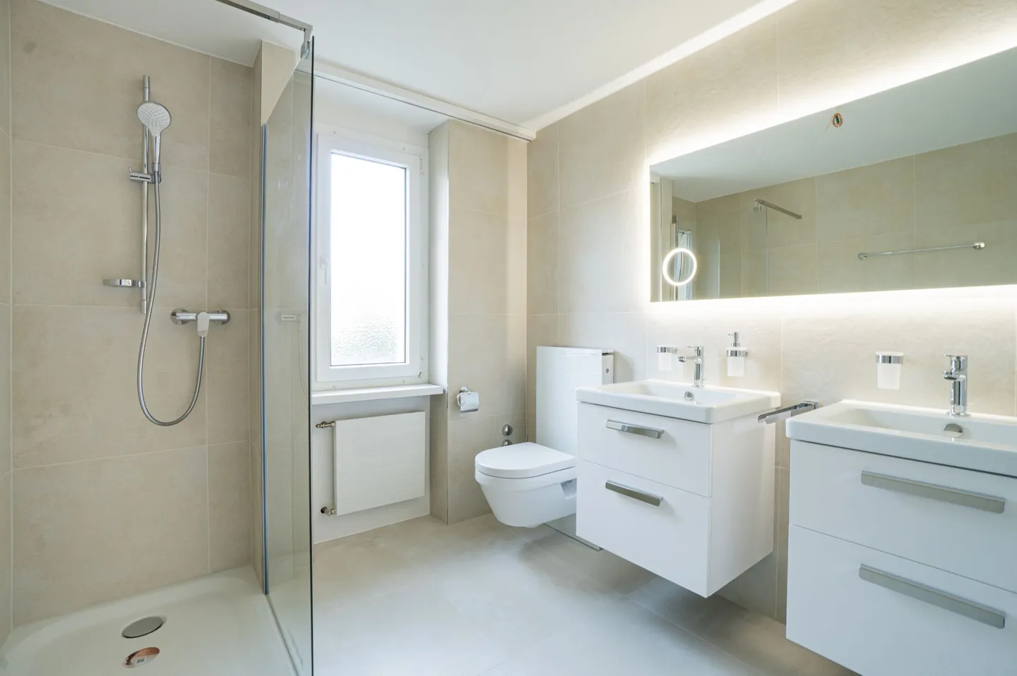 Freshly renovated and centrally located 3.5-room apartment - Photo 10 of 24