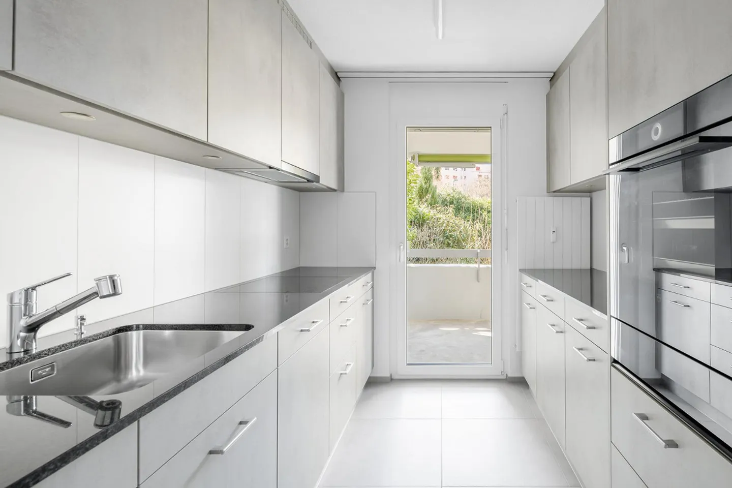 Votre nouveau chez-vous au cœur de Schlieren avec beaucoup d'espace pour la famille - Photo 2 sur 11