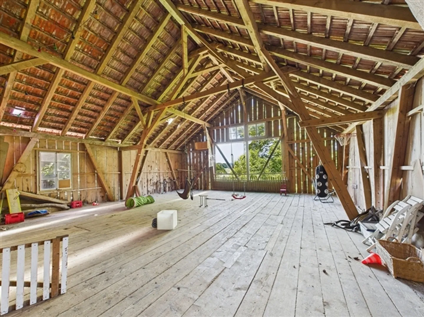 Appartement 5.5 pièces avec possibilité de garder des chevaux dans une maison bifamiliale - Photo 12 sur 18