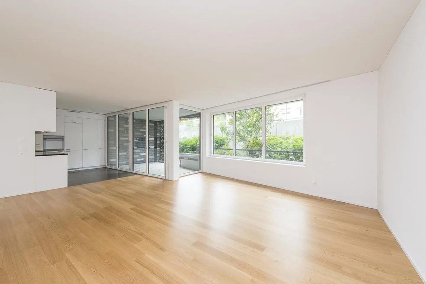 Appartement attrayant près du centre-ville - Photo 2 sur 7