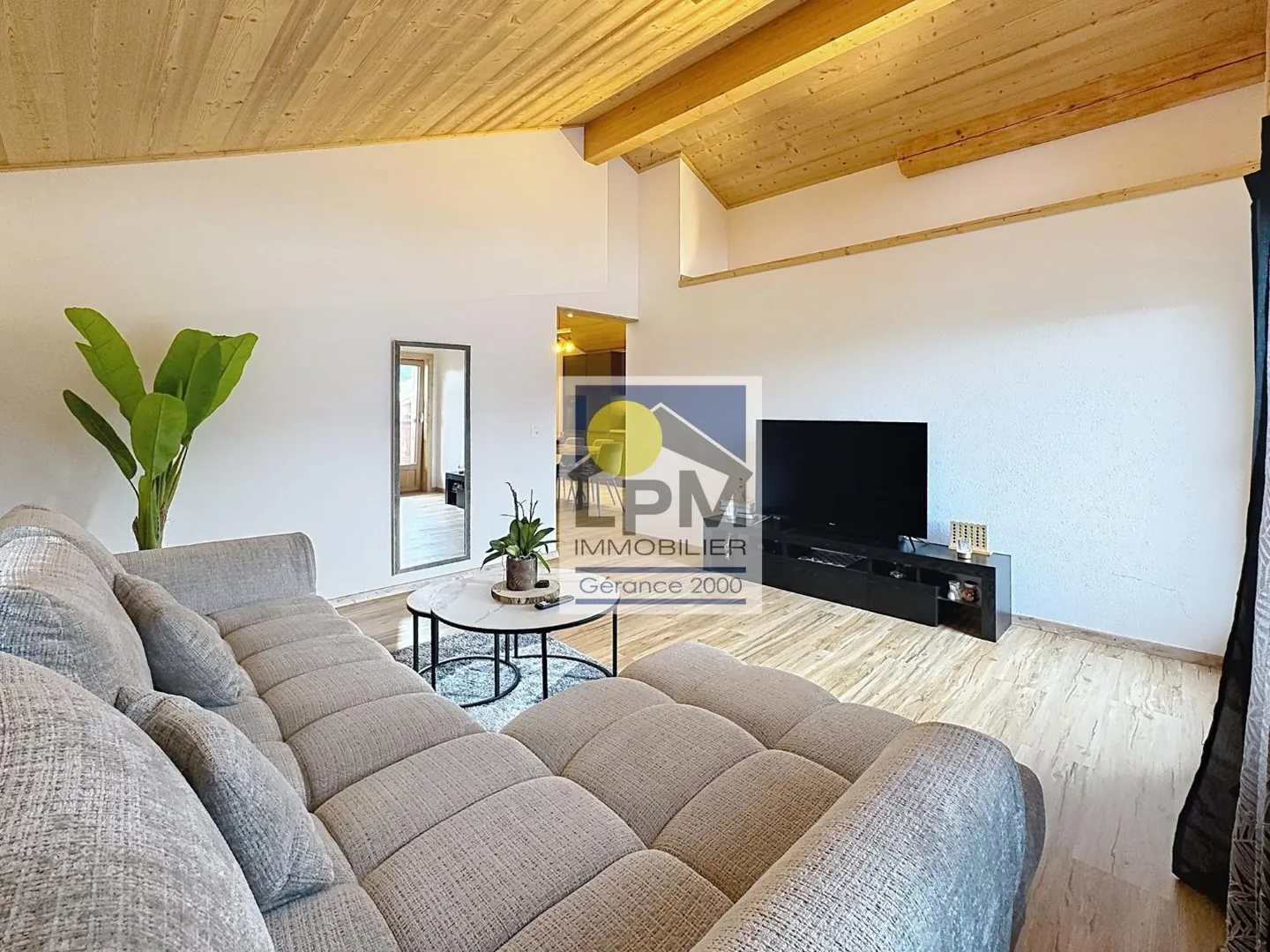 Dachgeschoss 4,5 Zimmer - Foto 4 von 10